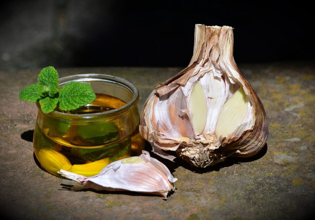 Adicione esses 2 ingredientes naturais à sua dieta para uma pele incrível