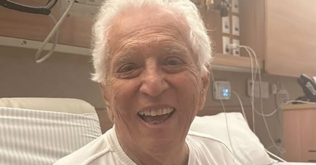 Internação por virose: entenda caso de Carlo...