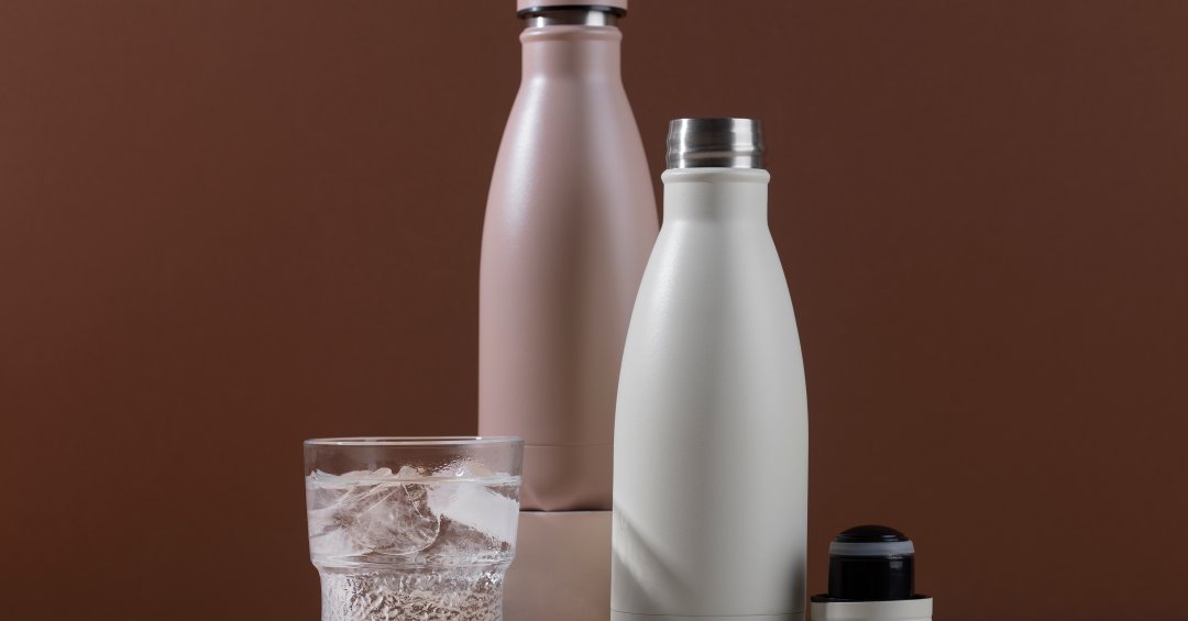 Tomar água gelada no calor faz mal? Entenda...