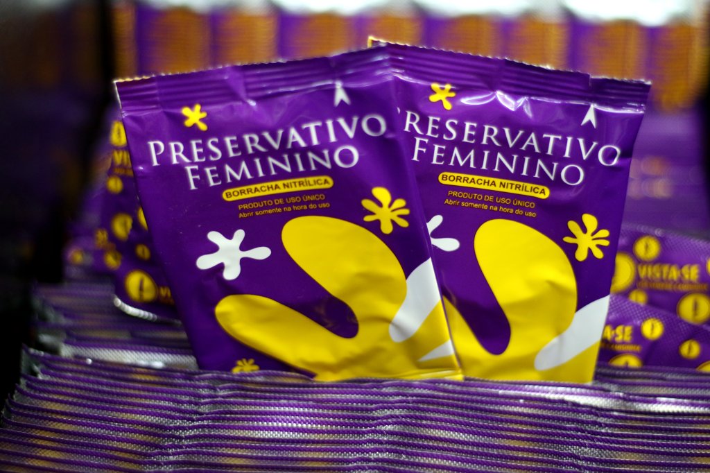 saude-medicina-sexo-prevencao-preservativo-feminino-sus