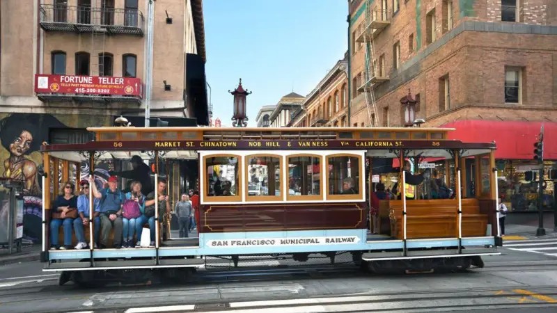 Como 'antiamericanismo' afasta turistas e pode custar bilhões de dólares à economia dos EUA