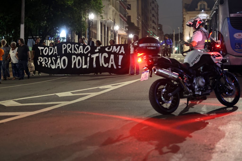 saude-sociedade-racismo-mortes-violencia-protesto-ruas