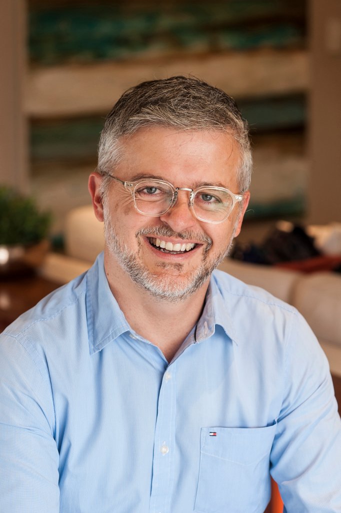 Daniel Martins de Barros é psiquiatra, bacharel em filosofia e professor da Faculdade de Medicina da Universidade de São Paulo (USP)