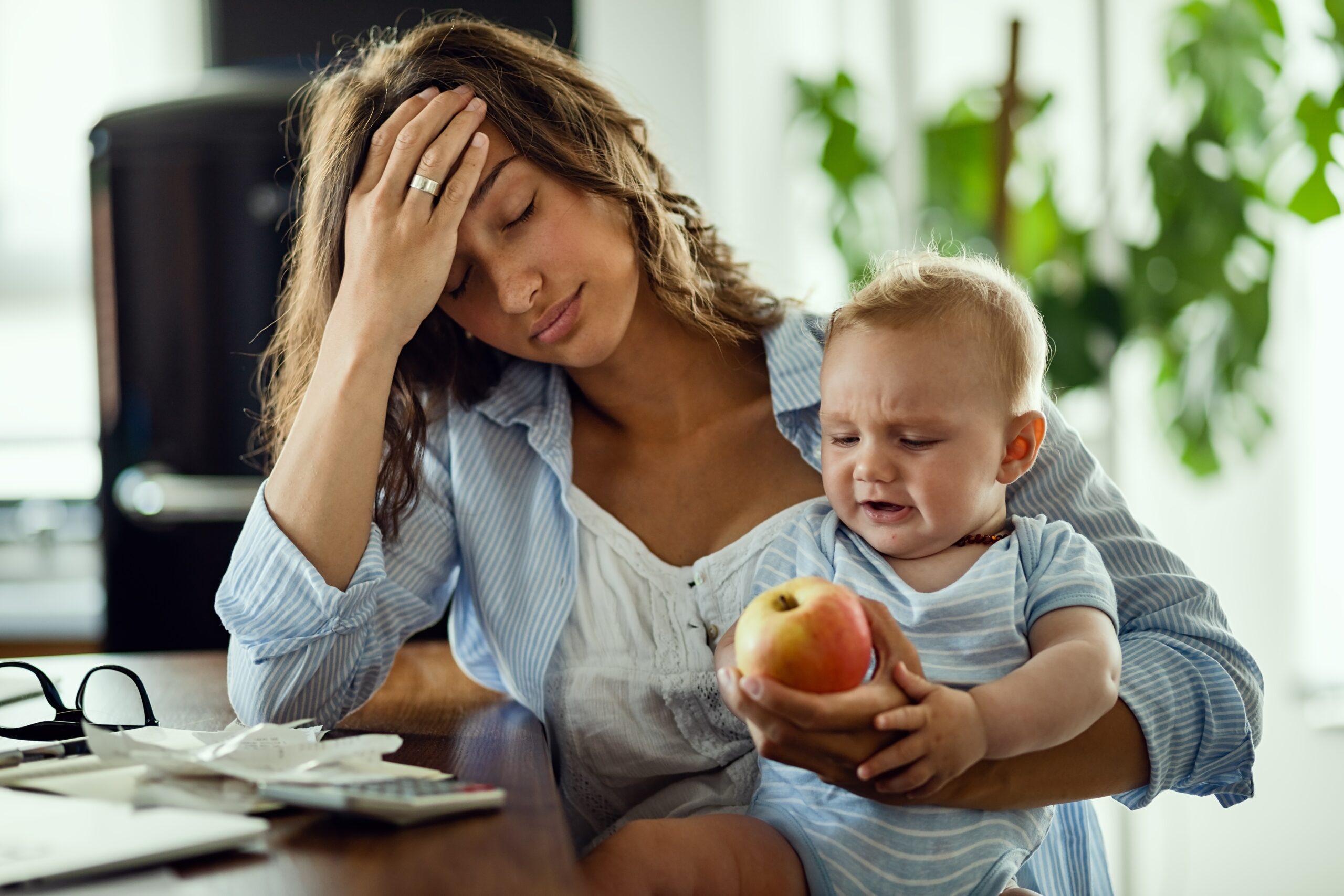 Crianças não precisam de pais perfeitos, precisam de adultos presentes