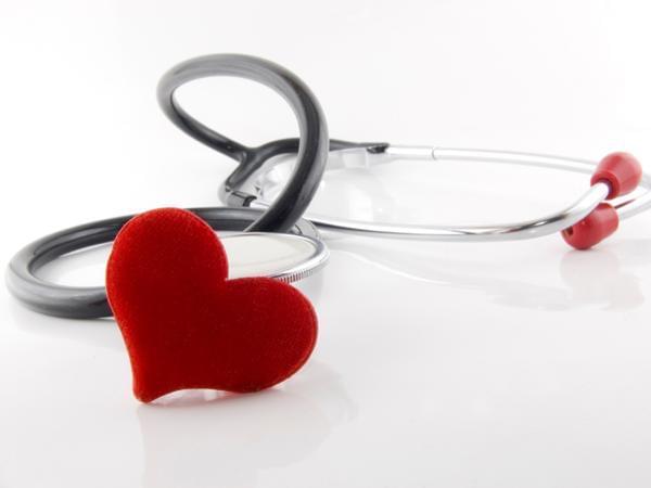 Por que a pressão arterial sobe? Fatores e consequências